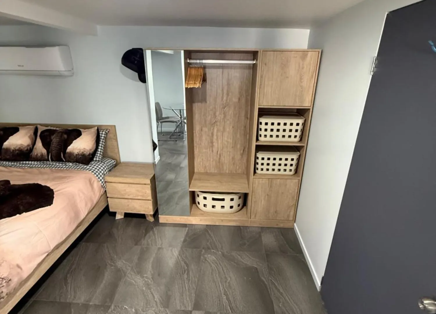 Bee House Hotel Dinmore